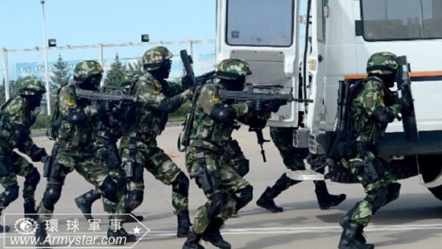 人民警察,光輝形象,暴力,中共,強拆,殘忍