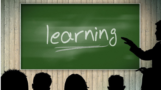 教育-培訓班-教書育人